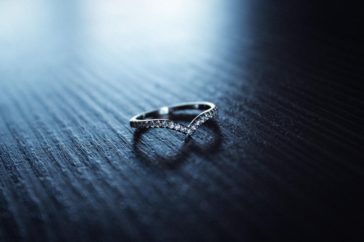 chevron ring