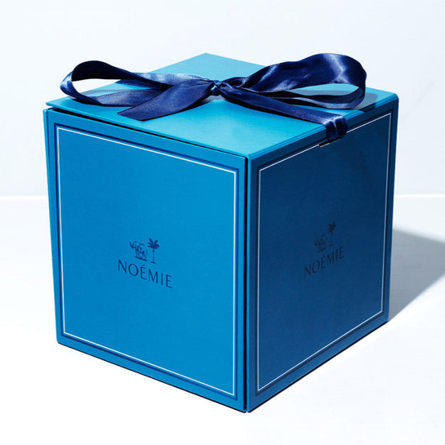noemie blue box