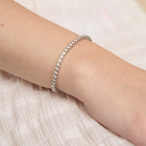 3 Carat Diamond Tennis Bracelet - 18K Gold | VS Clarity