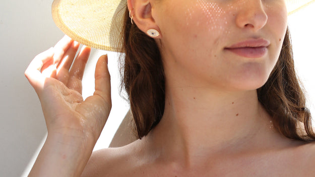 VS Clarity sparkling diamond 14K 18K Gold