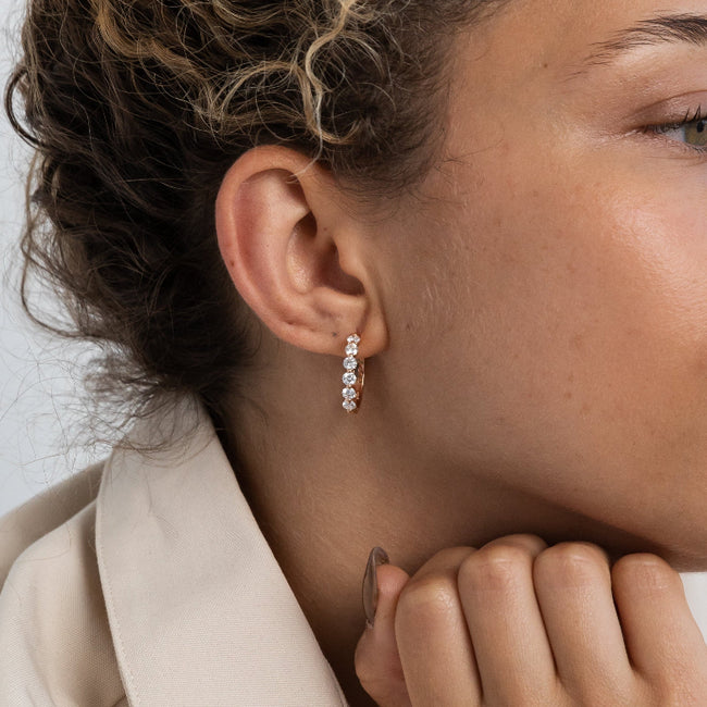 Multiple Diamond Hoops with 1.5 Carats - 18K Gold | VS Clarity