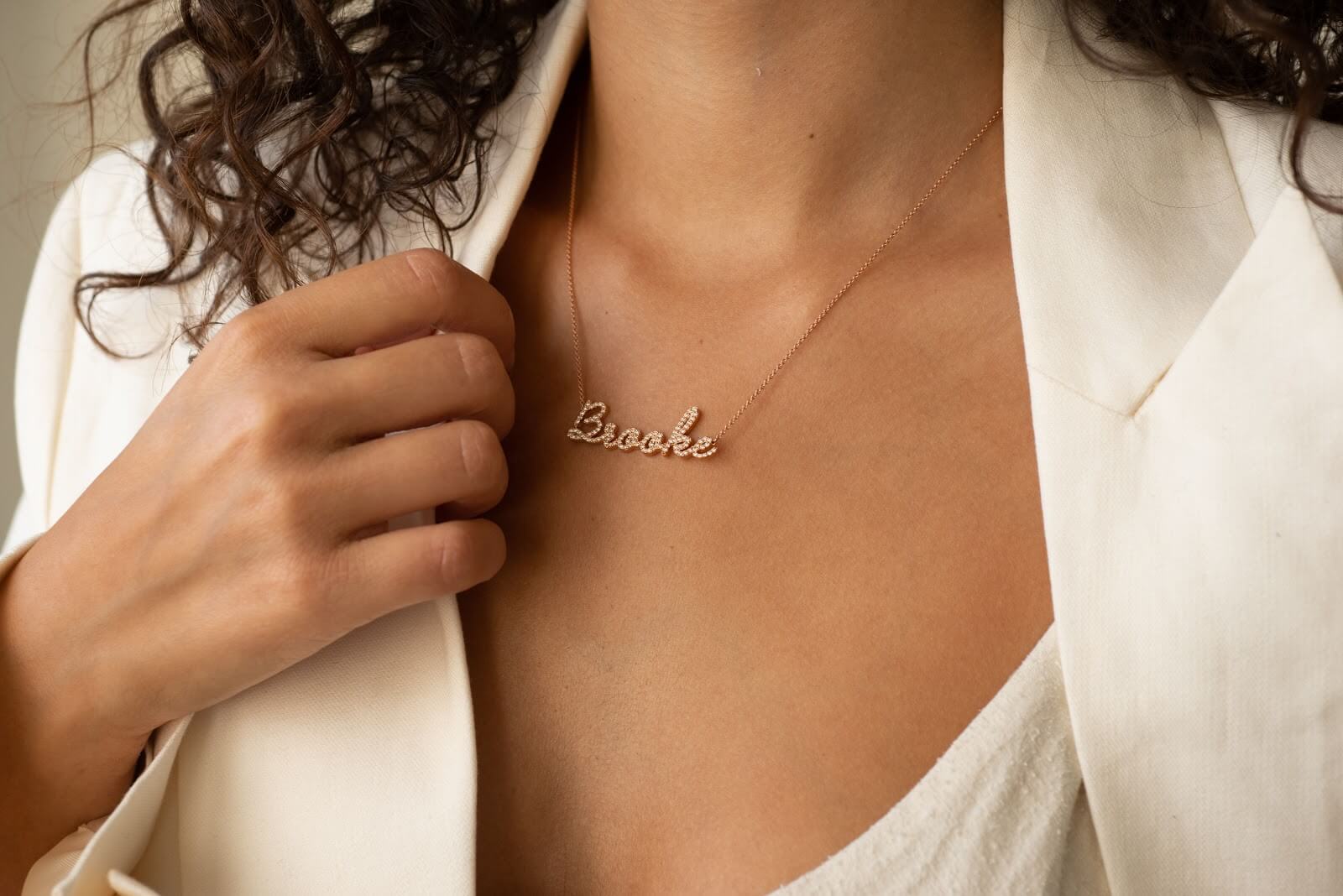 4 Best Places to Buy a Gold Custom Name Necklace Nomi Noemie