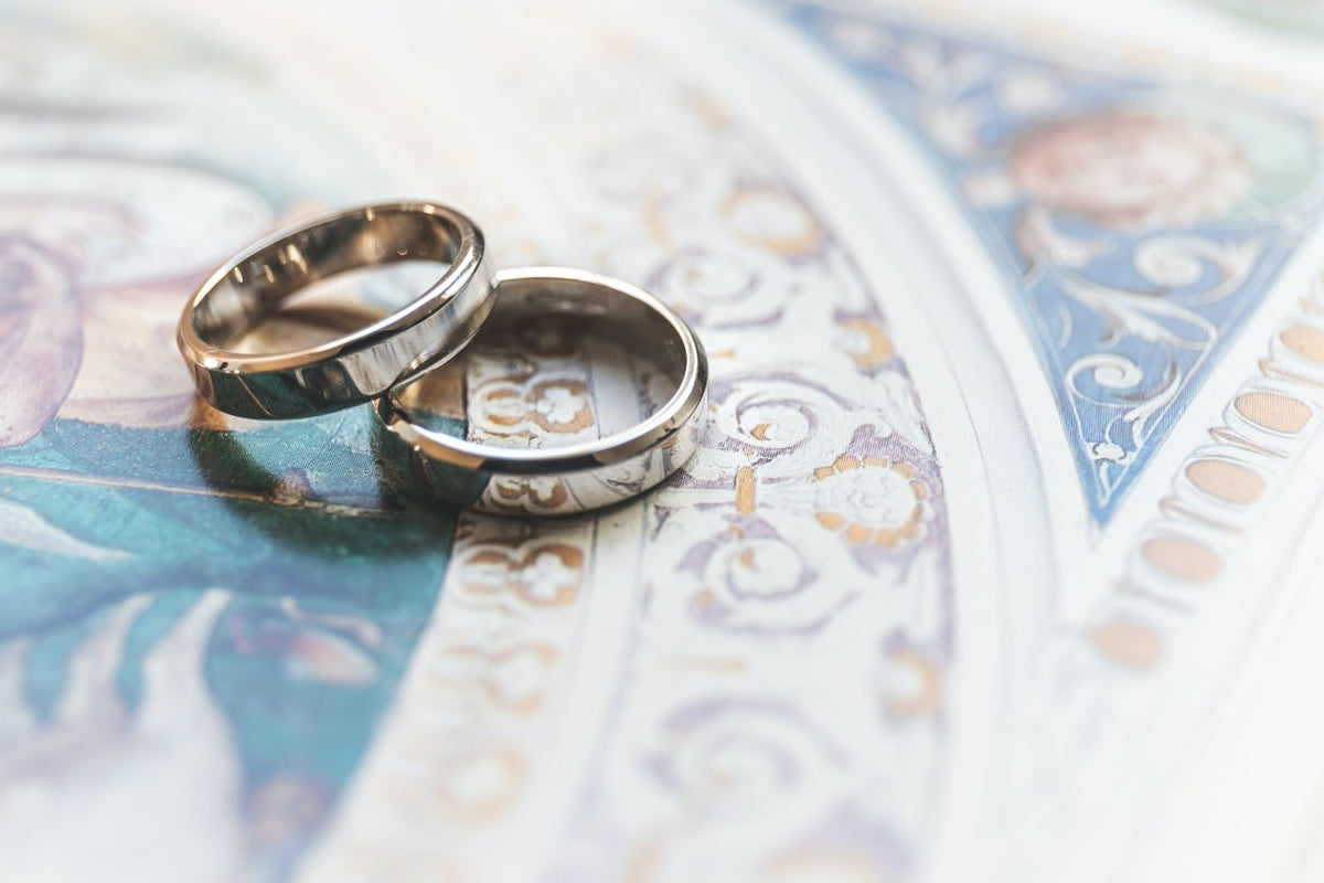 Engraved with Love: Adding a Personal Touch with Ring Engraving Engraved with Love: Adding a Personal Touch with Ring Engraving