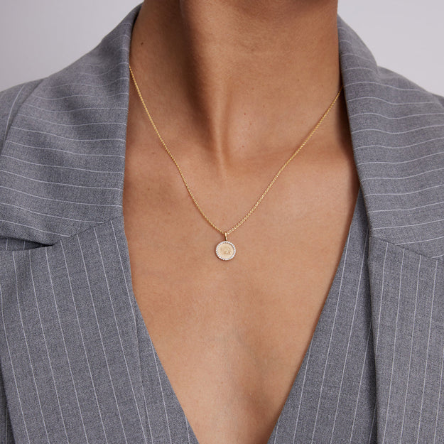 VS Quality diamond 18K Gold  