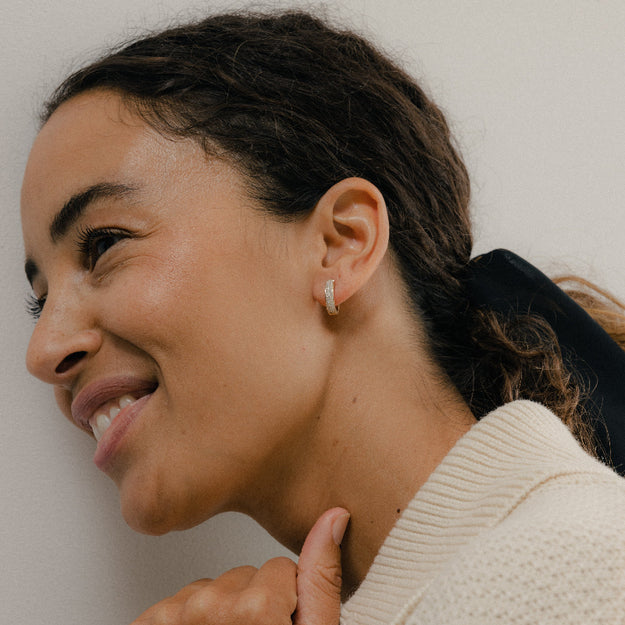 VS Clarity diamonds 14K 18K Gold