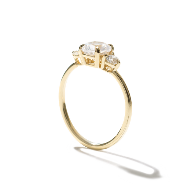 3-Stone Round Diamond Engagement Ring Wedding Cluster Dainty Yellow Gold