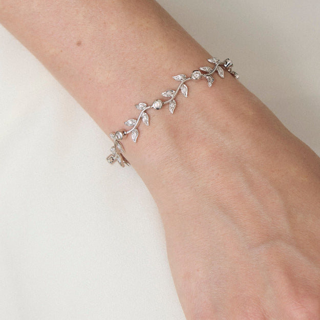 sterling silver VS quality diamonds