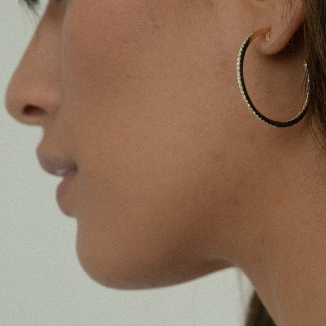 Diamond Hoop Earrings - 18K Gold | VS Clarity