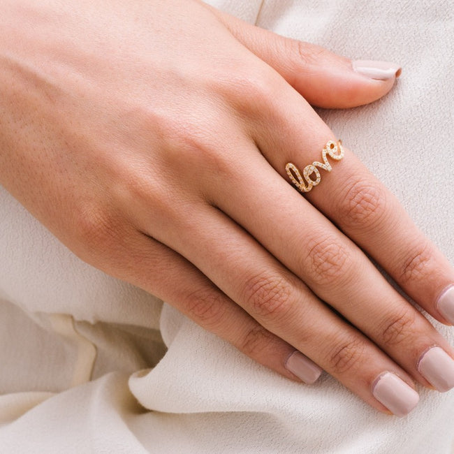 Diamond Love Ring - 18K Gold | VS Clarity