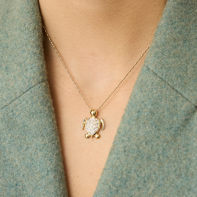 Diamond Turtle Pendant Necklace - Lab Grown Diamonds | VS Clarity