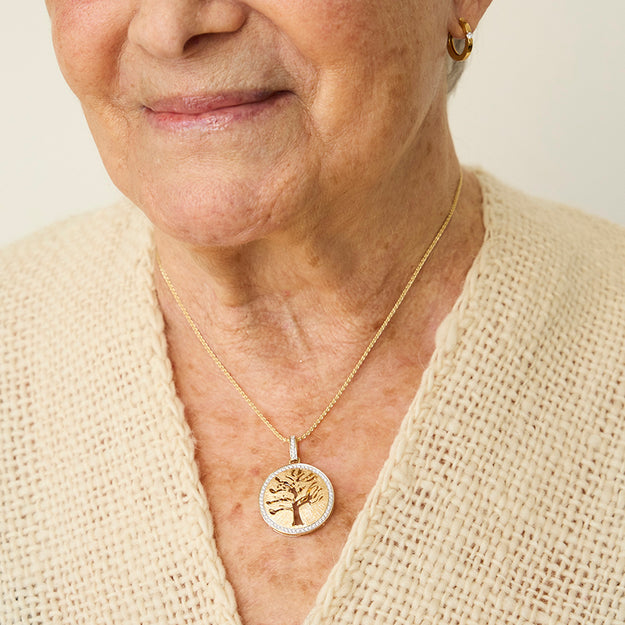 VS quality diamond 14K Gold