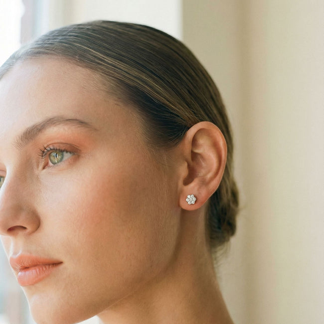 Flower Stud Earrings with 1.0 Carats - 14K Gold | VS Clarity Lab Grown Diamonds