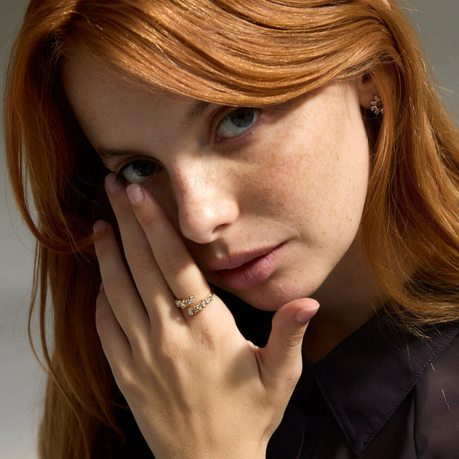 Multi Shape Diamonds Half Spiral Ring - 18K Gold | VS Clarity