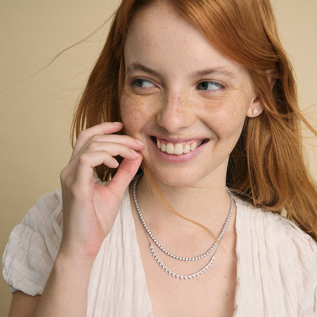 VS Clarity sparkling diamonds 14K 18K Gold