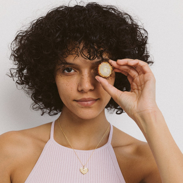 VS quality diamonds 14K 18K gold