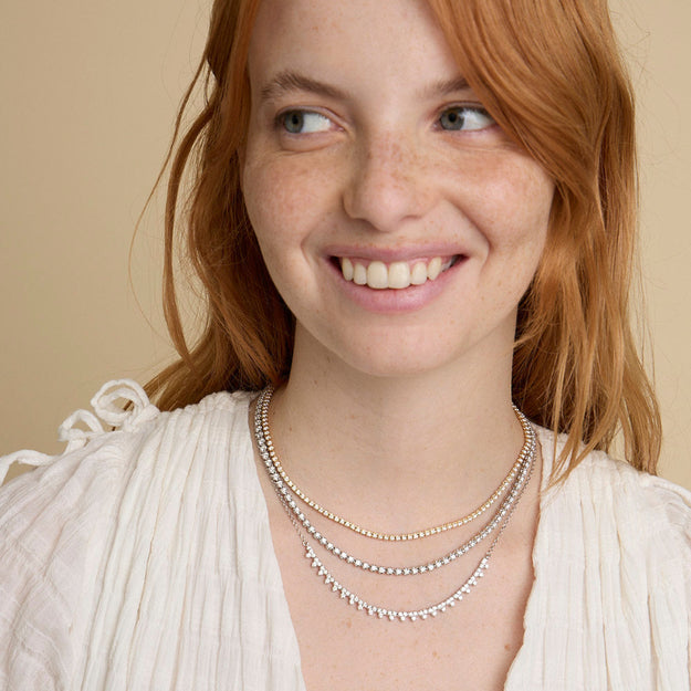 VS Clarity sparkling diamonds 14K 18K Gold