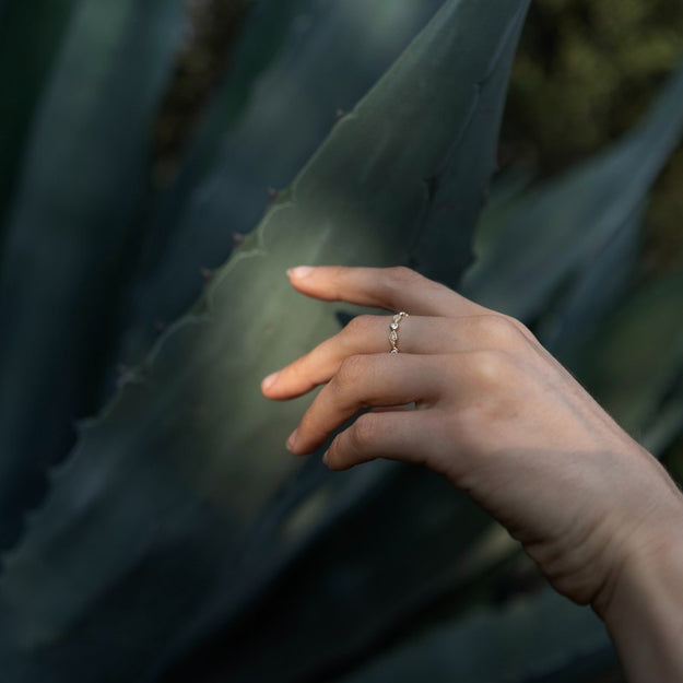 Vintage 14K 18K gold VS clarity diamond