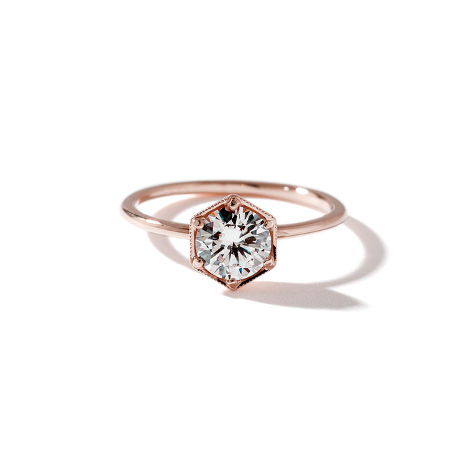18K Gold Selene Moonlight Round Diamond Engagement Ring