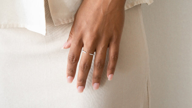 VS Clarity sparkling diamonds 14K 18K Gold