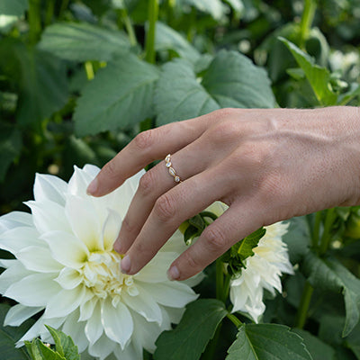 18K Gold Vintage Inspired Diamond Band