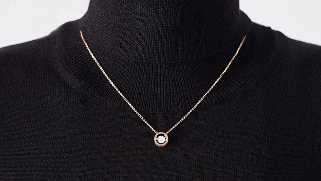 VS Clarity sparkling white diamond 14K 18K Gold