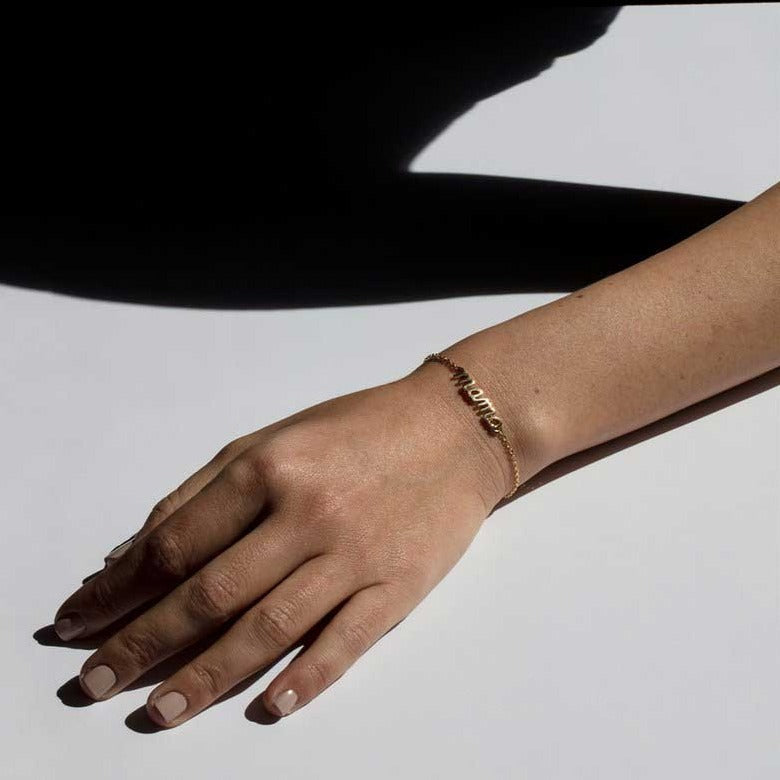 SB00323-YG-LS_mama_bracelet.